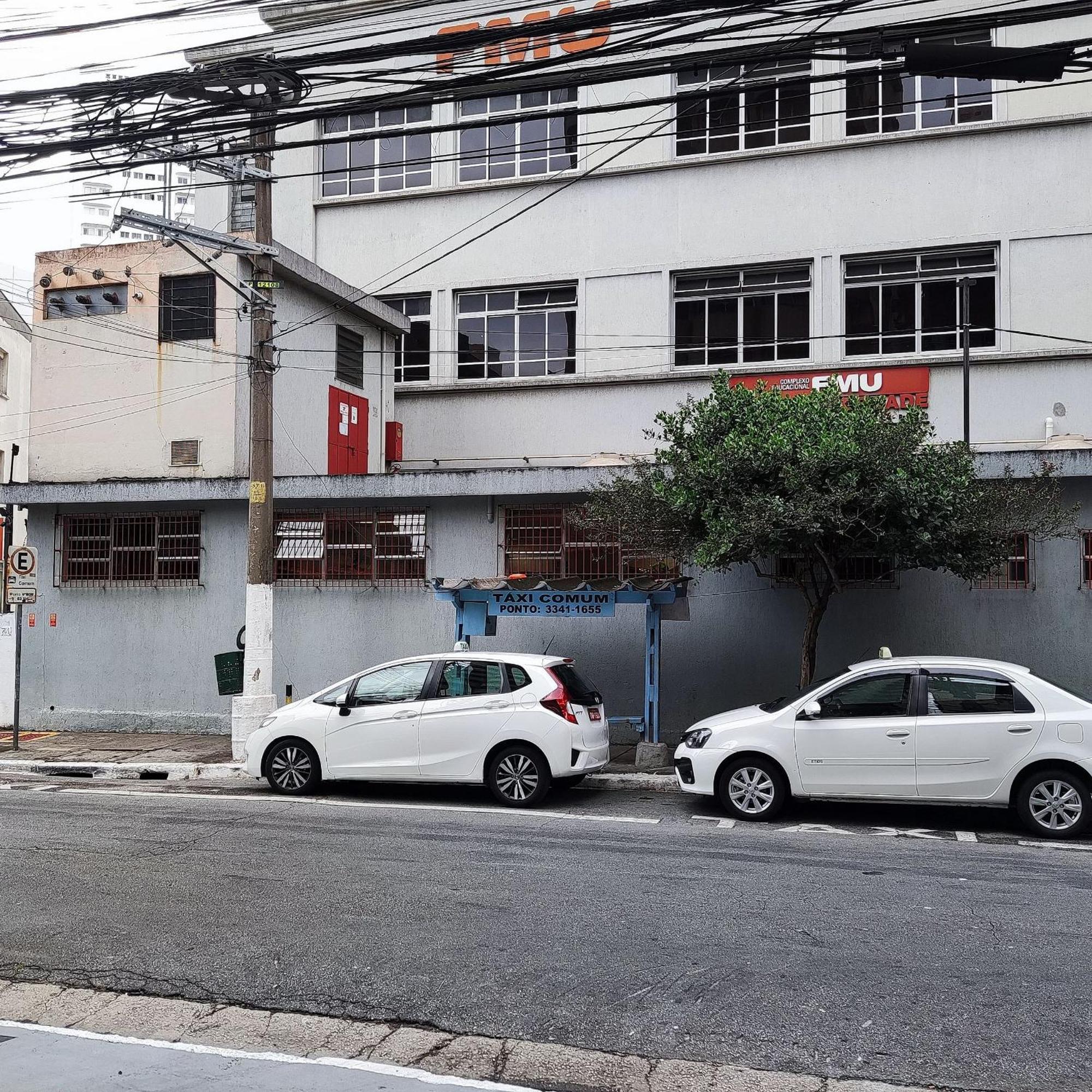 Nossolar - Garagem Feirinha Hakka E Hospitais * São Paulo